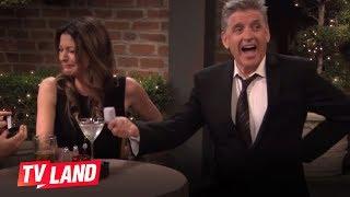 Hot in Cleveland Blooper: Craig Ferguson and Tim Daly Compare Sizes