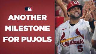 Albert Pujols now has the third-most extra-base hits in MLB history!! 