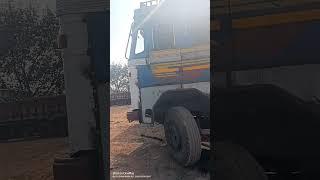 dekho na kismat ki majburi #shortvideo #viralvideo #traktor #saurabh-vlog-1m