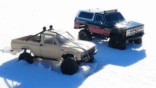 RC ADVENTURES - Trail Finder 2 Toyota Hilux 4x4 & Vaterra Ascender Chevy K5 Blazer Trucks