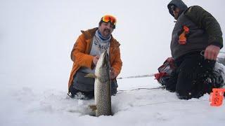 Ending The Season On A High Note! (Chasing Champlain Northern Pike With The Crew)