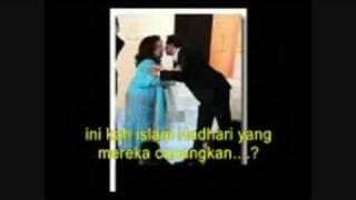 PAS dan UMNO. Antara Hadhari dan Islam