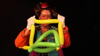 Silly Sally's balloon twisting: How to make a butterfly hat!