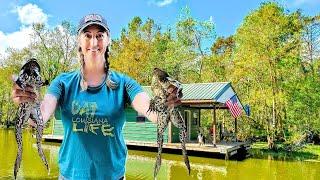 Houseboat Getaway - Catching Huge Bullfrogs in the Swamp for Dinner!