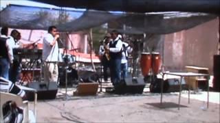 El Balta cantando el columpio desde San Salvador .wmv