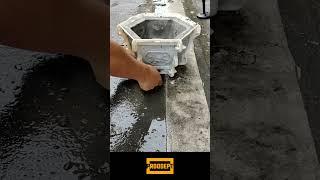 Manufacturing concrete pots with a plastic mold process #concrete