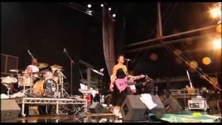 Lily Allen - T in The Park 2007 - Full Concert