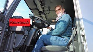 Fahrstunde mit Cytros 4x4 Reisetruck - VideoGustav