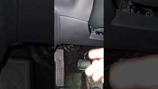 2018 Peugeot 3008 5008 OBD Location.