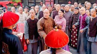 【Movie】 土豪以身相護為妻子擋住200名官兵，下秒得知她背叛自己20年，瞬間崩潰！