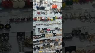 All jhumka is worth 50  to Rs. 100   Atta market sector 27, Noida, Uttar Pradesh