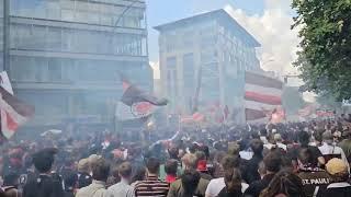 St. Pauli Fans feiern Aufstiegsparty [12.05.24]