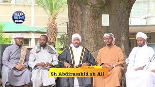 Tacsi || Sh Abdirashid Sh Ali Suufi oo tacsi udiray ehelladii uu kageeriyooday Sh Ali warsame