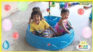 Step2 Play & Shade Kiddie Swimming Pool water balloons