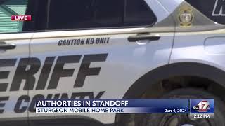 Police standoff in Sturgeon, Missouri