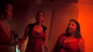 D-licious Vocals - Rudolph the red nosed reindeer (kerst zang a capella, close harmony)