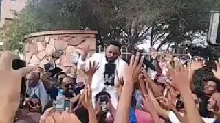 Ethiopian 'Prophet' Suraphel Demissie preachs in Asmara, Eritrea