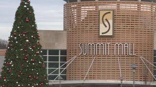 'Several altercations' lead to 20 arrests at Summit Mall, sheriff claims one teen punched deputy