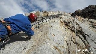 Démontage échelles chemin refuge des Conscrits Les Contamines Mont-Blanc montagne alpinisme - 10086