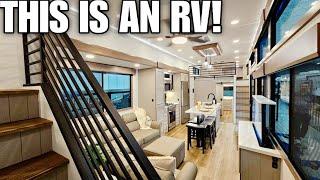 2025 RVs are SIMPLY AMAZING & Crazy , Luxurious! Alliance Benchmark 44LFT Destination