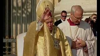 Canonization of St Josemaria Escriva October 6, 2002, in two minutes