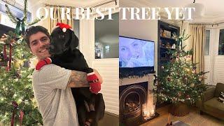 OUR CHRISTMAS TREE NEARLY WAS A DISASTER | HAPPY DECEMBER 1ST