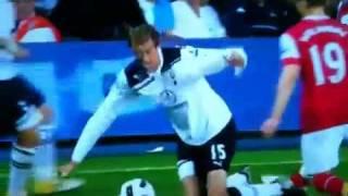 Rafael Van Der Vaart Amazing Skill on Jack Wilshire