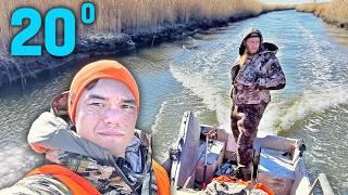 24 Hours winter camping, hunting, and exploring a swamp