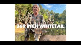 Giant 369 inch whitetail