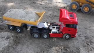 Rc excavador, rc trucks, rc fahrzeuge, maquinas rc,  camiones rc, machines rc, आरसी ट्रक, 遥控卡车