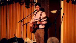 Piers Faccini performs "Reste la maree" @ The Lantern