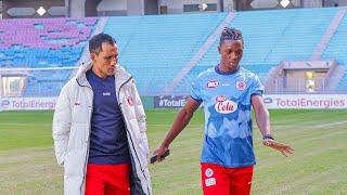 KOCHA FADLU NA CHE MALONE WAKIKAGUA UWANJA WA MCHEZO DHIDI YA CS SFAXIEN