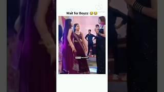 #girls vs boys dance status#boys vs girls#SM Ajit #shorts