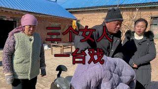 公公问闺女，为什么幼儿园门口那么多人排队接人