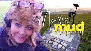 Digger Dawn  - Me, Mud and Maxie - Metal detecting with a Garrett AT Max