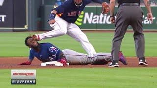 Jurickson Profar takes spike to the face