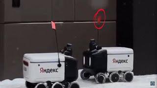 Yandex Food Delivery Robots in Russia Having a Conflict