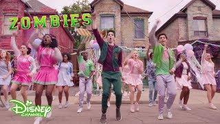 BAMM! Fiesta Zombie en la Calle | Video Musical | ZOMBIES