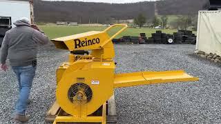 Reinco TM-730 Skid Mounted Straw Blower Wisconsin Engine Will Blow Straw 70' In Still Air For Sale !