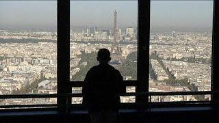 Paris pollution forces lower speed limit