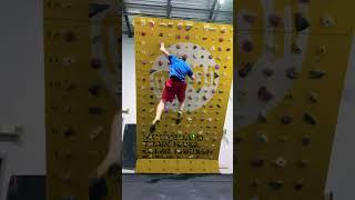 Here Comes the Psych V5,6c+ 2017 Moonboard (100th benchmark) #climbing