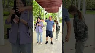 做人做事凭良心，人在做，天在看，人打着聪明的算盘，天打着因果的算盘，做人贵在善良和真诚。 #正能量#劇情#搞笑#生活#情感#shorts