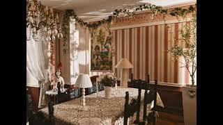 MONDO DIVERSO •Dining Room•