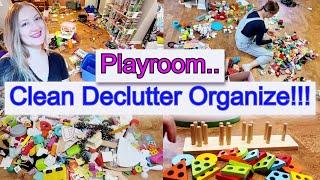 CLEAN DECLUTTER ORGANIZE // KIDS PLAYROOM ORGANIZATION // TOY DECLUTTER