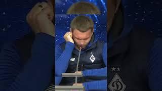 Украинский футболист Александр Караваев Киевского Динамо не сдержал слез на пресс-конференции