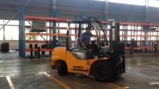 SNSC Forklift 3 5T Forklift Video Mariah Tang