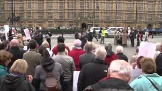 UK Prime Minister Under Fire for Gay Marriage Bill