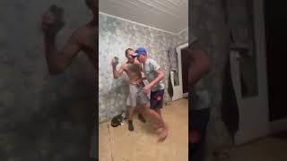 БЕЗУМНЫЙ ПАША. ИРИШКА ЧИКИ ПИКИ. ДНЮХА У ОЛЕГА МОНГОЛА. ЗАВЕРШЕНИЕ ПРАЗДНИКА.
