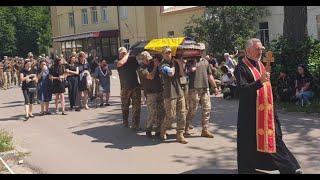 У Бердичеві попрощались з загиблим на Луганщині Олександром Олійником