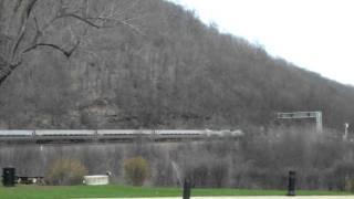 Amtrack heading toward Altoona on the Horseshoe Curve